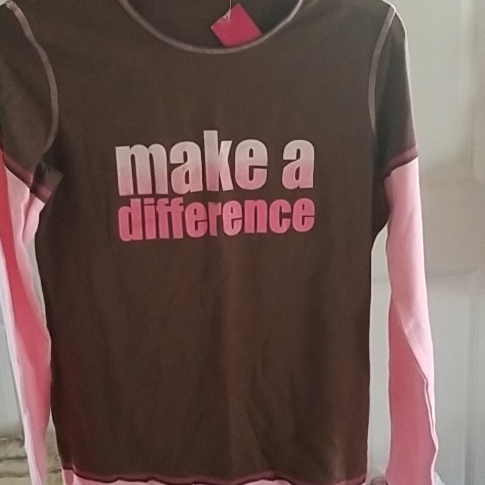 BNWT girls long sleeve shirt.
